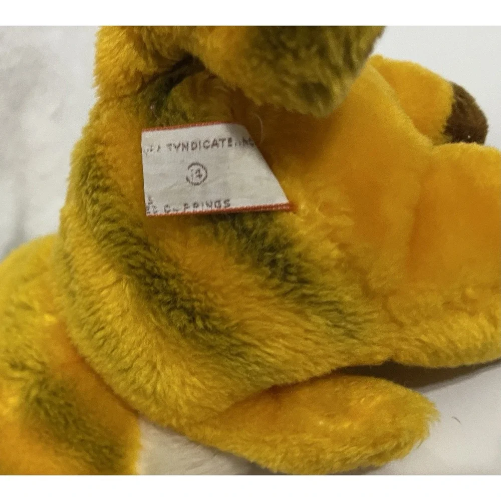 1981 Garfield Plush Santa (Holiday, Christmas) R. Dakin & Co. With Beard/Hat 8